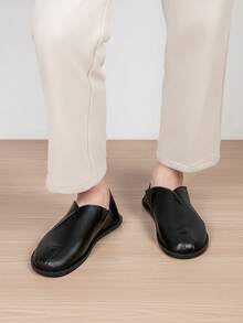 Men's Plus Size Slip-On Casual Loafers With Exquisite Embroidery, Sturdy Stitching, Flexible Upper, Comfortable Fit - Black - View 7