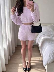 SUNSTORY Women's Winter Light Purple Round Neck Short Fuzzy Top & Shorts 2 Pieces Set, Sweet Home Style, Suitable For Home, Casual, Girls' Gathering, Staying At Home, Short Trips - Mauve Purple - View 4