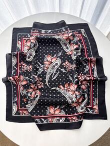1件女款奢華設計鏈條印花絲巾方巾，70*70cm 春季頸巾頭巾包包綁帶，適合日常穿搭 - 黑色 - 查看 2