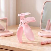 1pc Frameless Wide-Angle Eyelash Curler, Easily Create Defined Natural Curly Lashes, Simple Operation For Beginners, One-Clip Curl, Long-Lasting Hold, Gentle On Lashes Without Damage, Daily Makeup Essential, Cheap Cost-Effective Beauty Product - Pink - View 5