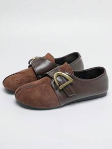 Vintage Patchwork Buckle Split Toe Adjustable Elastic Flat Slip-On Shoes Suitable For Daily Wear - Coffee Brown - View 3