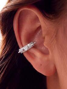 1pc Cool Punk Style Silver Plated Ear Cuff, Fully Pave High Transparency Shiny Cubic Zirconia, Sharp Rivet Design, Faux Piercing Jewelry, Women's Street Nightclub Party Personalized Accessory - Ear Cuff - View 1
