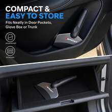 1pc Sport Logo Car Ice Scraper, Compact Portable Durable ABS Plastic Snow Remover For Windshield, Scratch-Free Winter Auto Accessory - Sports Label - View 5