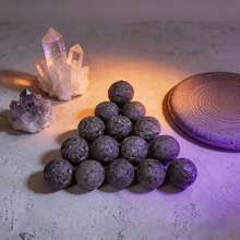 1件螢光石火焰球,行星圖案,UV光下發光,隕石坑紋理雕刻,適合桌面裝飾與收藏禮品 - 彩色 - 查看 11