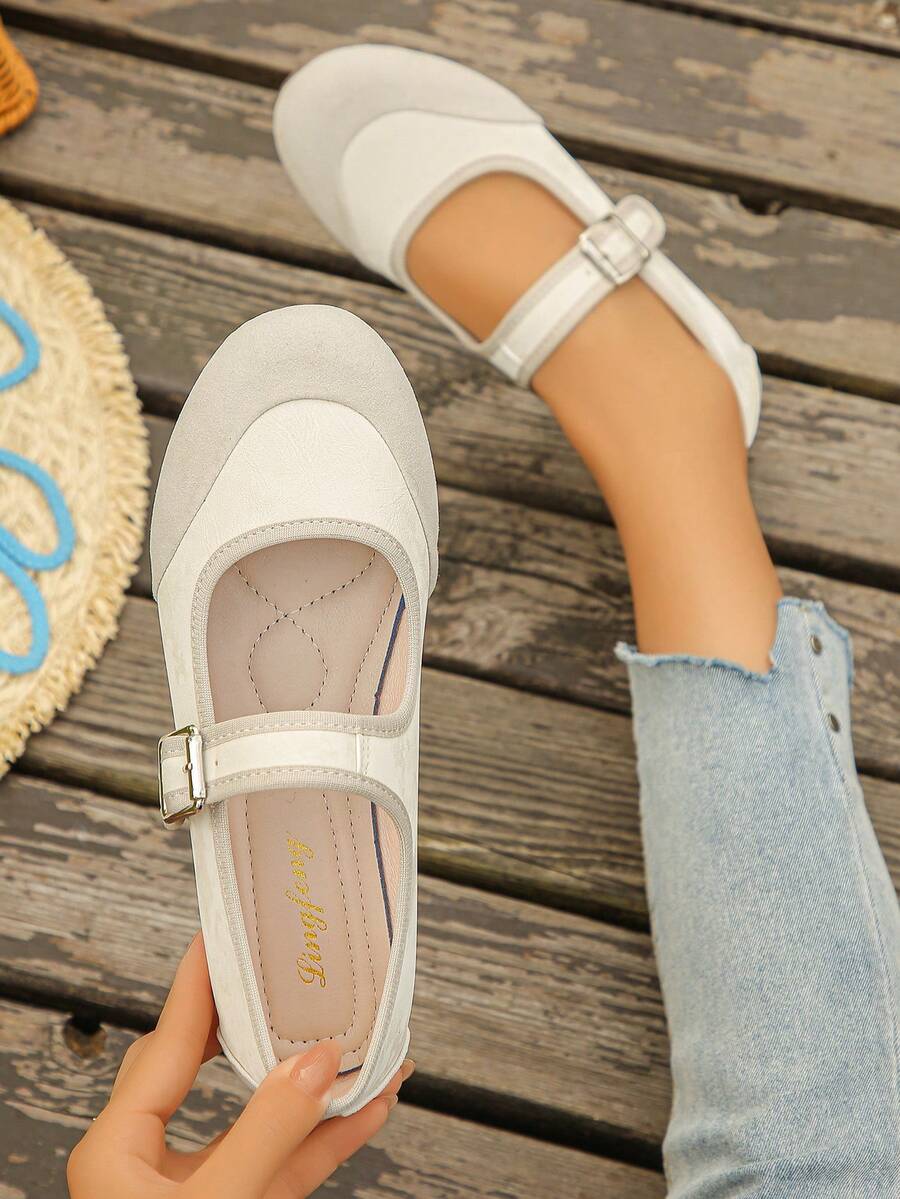 1 Pair Colorblock Patchwork Preppy Style Buckle Vintage Ballet Home Slippers, Suitable For All Seasons - Beige - View 1