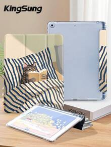 Kingsung بطانية جهاز لوحي بنمط قطة القراءة المخطط، مناسب ل- IPad Air 8 (موديل M4)، 2026 11 بوصة/13 بوصة، 9.7/10.2/10.5/10.9/12.9 بوصة، Pro 11 بوصة، الجيل العاشر، Galaxy Tab S6 Lite 10.4 بوصة، Kindle Paperwhite 2024 الجيل الثاني عشر، Kindle 2022 الجيل الحادي عشر. مزود بوظيفة مقاومة الصدمات وحامل ذكي، يدعم وظائف الاستيقاظ والنوم التلقائي. - متعدد الألوان - مشاهدة 3