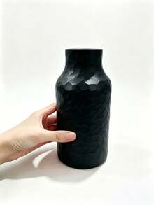 3D Faceted Textured Vase, Elegant Black/White Fresh Flower/Dried Flower Vase, Versatile Design Suitable For Multiple Styles, Applicable For Living Room, Dining Table, Office, Coffee Table, Desk And Home Decor. Suitable For: Birthday, Wedding, Christmas, New Year - Multicolor - View 16