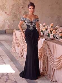 Elegant Cold Shoulder Sequin Mermaid Gown With Applique Decor And Lace-Up Back Detail, Suitable For Parties And Formal Occasions - Black - View 5