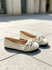 Women's Casual Commute Ballet Flats With Ruffle Bow, Solid Color And Polka Dot Round Toe Everyday Shoes - Chantilly - View 5