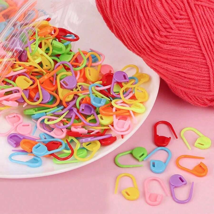 1/2/3/4/5/6pcs Plastic Colorful Stitch Markers, Knitted Crochet Lock Stitch Colorful Clips, For Knitting And Sewing (Random Color) - Multiple Styles - View 1