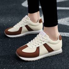 New Vintage Unisex Lightweight Comfortable Breathable Mesh Patchwork Casual Sports Shoes - Brown - View 3