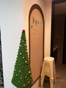 DIY Corner Wall Christmas Tree Craft Kit, Soft Fluffy Plush Yarn Xmas Tree With Colorful Pom Poms & Adhesive Hooks, Handmade Christmas Wall Decoration For Home Apartment Dorm Holiday Party - Christmas Tree DIY Kit - View 4
