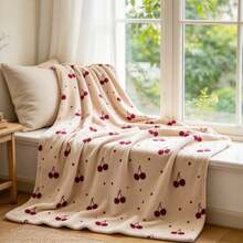 1 Buah Selimut Flanel Motif Ceri Burgundy dengan Dasar Krem, Selimut Dekorasi Sofa Minimalis dan Segar - MultiWarna - View 8