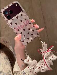 حافظة هاتف بتصميم Ins فاخرة من التول والريش باللون الفضي مع قلب ونجمة وحرف، متوافقة مع Apple 18 Pro Max و17 Pro و18 الجديد و16 للنساء، مع حزام يد وتغطية كاملة وهيكل صلب - متعدد الألوان - مشاهدة 1