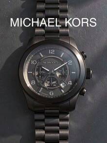Michael Kors Runway Men's Large Dial Chronograph Quartz Watch, All Black Steel Band With Date Display, Cool Business Sports Men's Watch, Daily Commute Outfit Men's Accessory Gift - Black - View 6