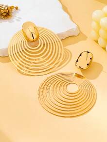 1 Pair Women's Exaggerated Elegant Geometric Concentric Circle Large Hoop Earrings, Multi-Layer Hollow Pattern, Suitable For Daily, Party And Date Wear - Yellow Gold - View 4