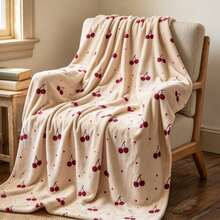 1 Buah Selimut Flanel Motif Ceri Burgundy dengan Dasar Krem, Selimut Dekorasi Sofa Minimalis dan Segar - MultiWarna - View 1