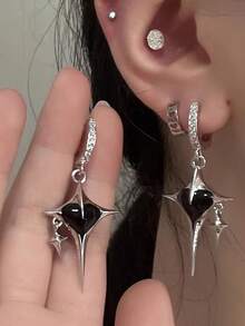 1 Pasang Anting Minimalis Bertatahkan Hati dari Logam untuk Wanita, Cocok untuk Hadiah, Perjalanan Sehari-hari, Acara Kumpul-kumpul, Pesta - Perak - View 1