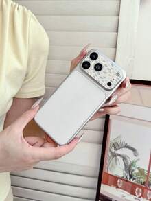LissKas 1片 9H硬度相機鏡頭保護膜 全覆蓋 防爆 耐刮磨 適用於 iPhone 18 Pro Max/18Pro/17 Pro Max/18Pro 霧面防指紋 無氣泡 相機保護膜 相容大孔手機殼 印花花卉圖案鏡頭膜 - 碎花001 - 查看 7