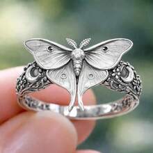 Vintage Gothic Silver Butterfly Men's Ring, Great For Music Festivals Parties Halloween & Daily Wear, Gift For Him. - Silver - View 1