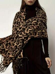 1pc Winter Lazy Animal Print Elegant Atmospheric Warm Thick Leopard Print Scarf - Khaki - View 5