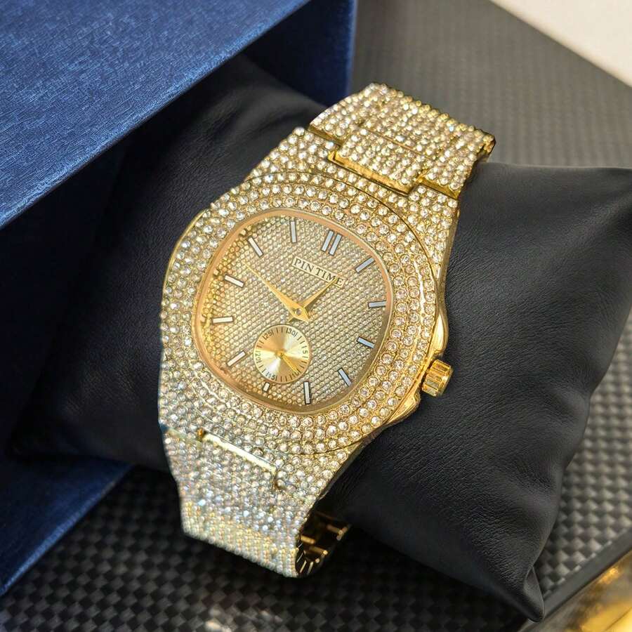 1PC Luxury Men's Quartz Watch Hip Hop Iced Out Full Rhinestone Watch, Round Dial Displaying Shiny Starry Sky Men's Fashion Accessory