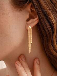 1 Pair Vintage Style Women's Gold Tassel Elegant Multi-Function Earrings - Gold - View 2