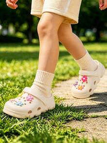 HOEASE Girls' Casual Breathable Perforated Shoes, Quick-Dry Lightweight Garden Shoes, Indoor/Outdoor Shower Pool Versatile, Non-Slip Summer Beach Slippers - Beige - View 6