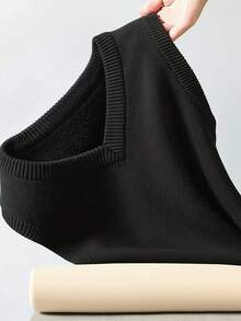 GRDR Men's V-Neck Knit Vest Sleeveless Sweater Layering Outerwear - Black - View 5