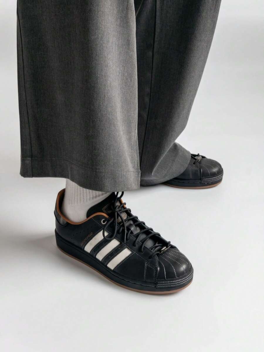 Adidas Originals Superstar 2 Retro Comfortable Classic Non-Slip Durable Shell Toe Rounded Toe Support Low-Top Sneakers Unisex - Black - View 1