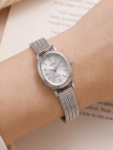 JUSMI Women's Fashion Creative Multifunctional Compact Quartz Watch, Suitable For Daily Wear, Birthday Gift, Back To School, Thanksgiving, Romantic Occasions - Silver - View 2