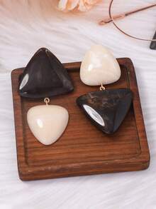 1pc Retro European And American Style Personalized Contrast Color Geometric Triangle Resin Pendant Exaggerated Earrings For Women - Multicolor - View 2