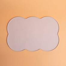 Silicone Pet Feeding Mat, Leak-Proof And Non-Slip Dog And Cat Food Bowl Mat, Oval Shaped - Multicolor - View 9