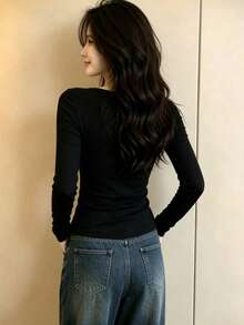 Plus Size Women's Black V-Neck Fitted Long Sleeve Base Layer Top, Minimalist Elegant All-Match Style, Versatile Practical Commute Casual Daily Wear - Black - View 2