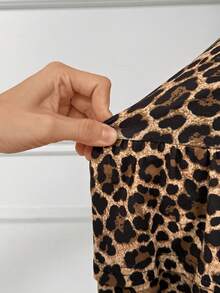 Women's Sexy Leopard Print Two Pieces Outfit With Deep V-Neck Crop Top And Tiered Ruffle Mini Skirt, Perfect For Parties And New Year's Eve - Leopard Brown - View 4