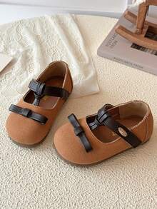 Toddler Flat Shoes With Hook And Loop Flower Design - Brown - View 2