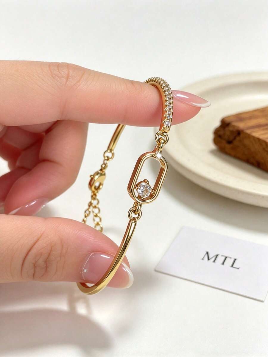 1pc Gold Tone Movable Cubic Zirconia Center Bar Bracelet, Geometric Crystal Inlaid Adjustable Chain, Anti-Fade Stainless Steel Women's Jewelry - Moving CZ Center Bar Bracelet - View 1