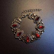1pc Vintage Distressed Gothic Hollow Bracelet With Rhinestone Lace, Street Style Versatile Unique Niche Hand Accessory - Vintage Lace Bracelet - View 4