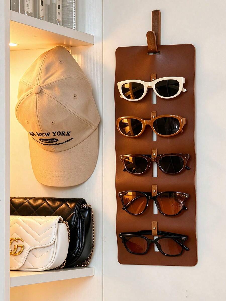 Rak Penyimpanan Kacamata Fashion Gantung Dinding dari Kulit Sintetis, Rak Penyimpanan Kacamata Multi-Slot dengan Pengait, Cocok untuk Kacamata Fashion dan Kacamata Lainnya, Dekorasi Rumah untuk Lorong, Kamar Tidur, Lemari, dan Meja Rias