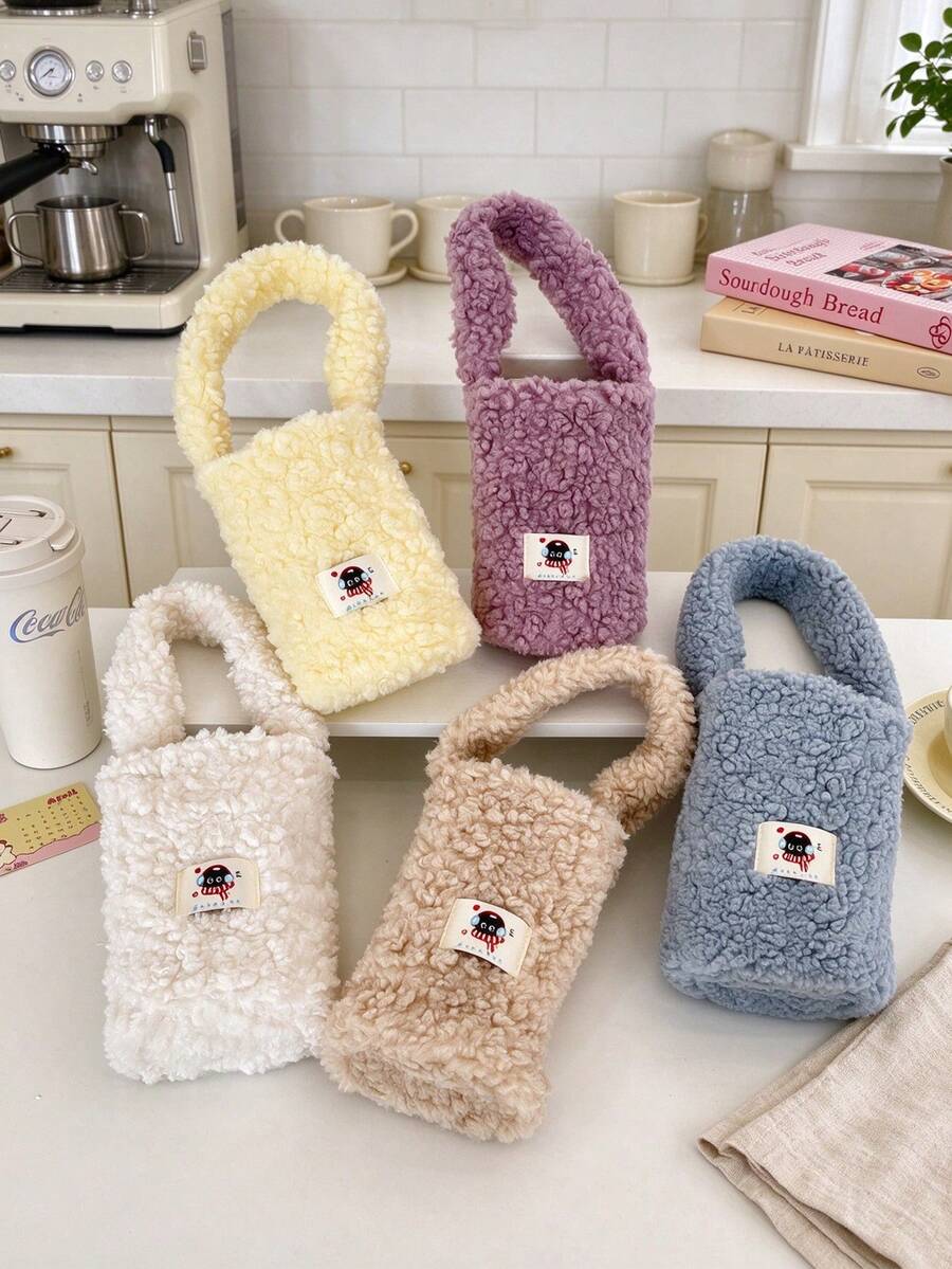 1pc Cozy Minimalist Fleece Bottle Sleeve, Rectangular Shape With Handheld Strap, Heat Insulation & Shockproof, Portable Cups Holder, Travel Essentials, Kitchen Decor And Accessories, Home Decor, For Daily Outdoor, Autumn & Winter Use