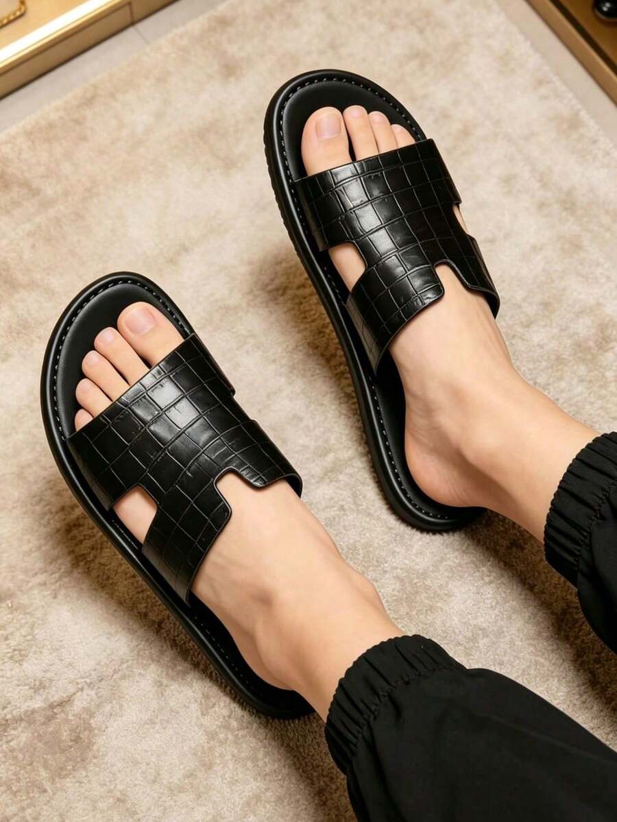 Men's Crocodile Embossed Slippers, Hollow-Out Open Toe Slip-On Flat Bottom Retro Roman Sandals, Comfortable And Fashionable, Suitable For Beach, Swimming Pool, Indoor Casual Wear, Open Toe Beach Slippers, Available In Black, Brown - Black - View 1