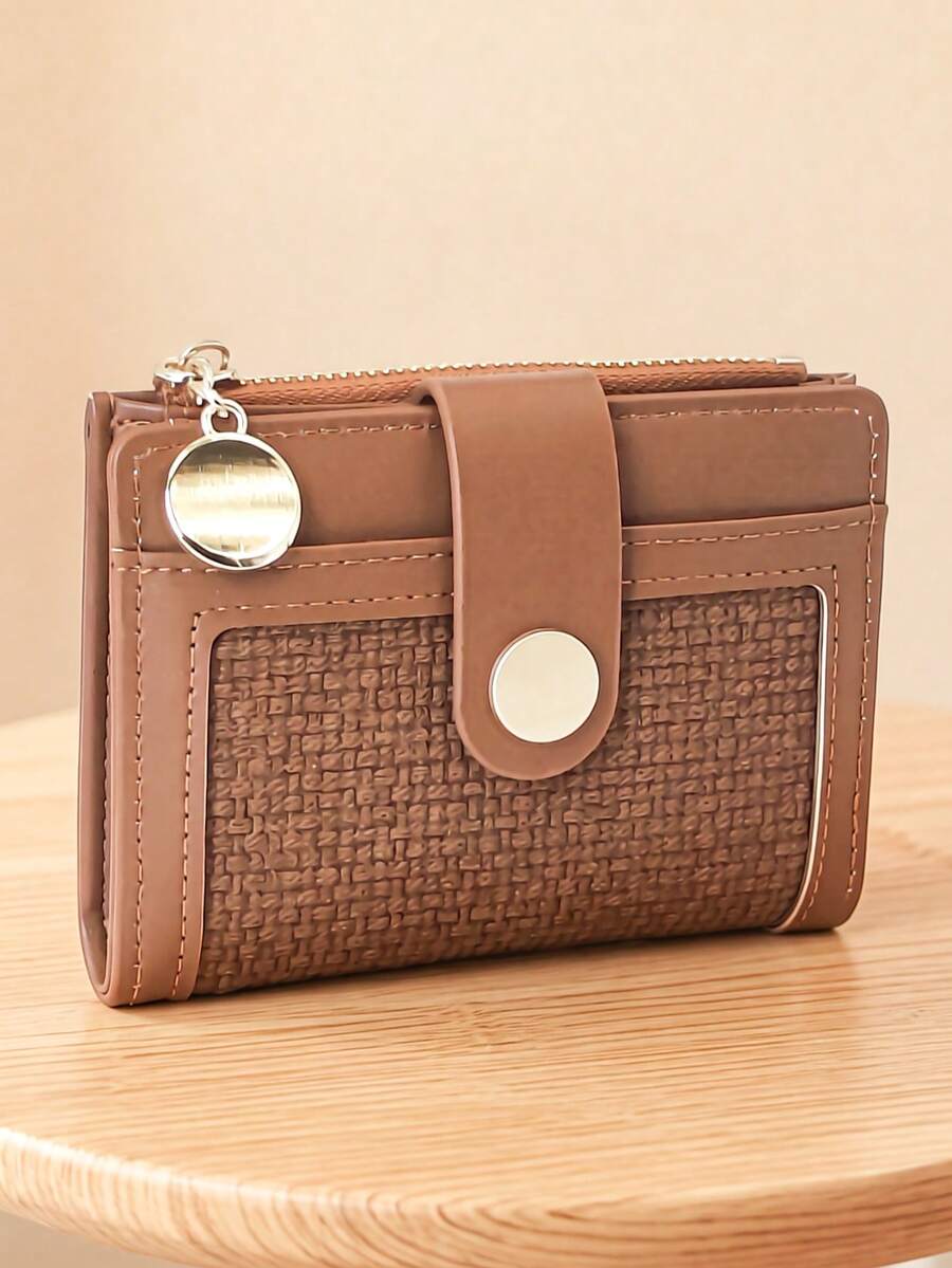 Women's Short PU Woven Texture Patchwork Bifold Wallet With Exquisite Clasp Magnetic Closure, Multi-Function Card Holder ID Organizer, Compact Handheld Coin Purse With Zipper - Brown - View 1