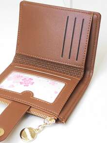 Dompet Lipat Pendek Wanita Bahan PU dengan Tekstur Tenun dan Motif Patchwork, Gesper Cantik dan Penutup Magnetik, Tempat Kartu Multifungsi, Pengatur Identitas, Dompet Koin Genggam Ringkas dengan Resleting - Coklat - View 4