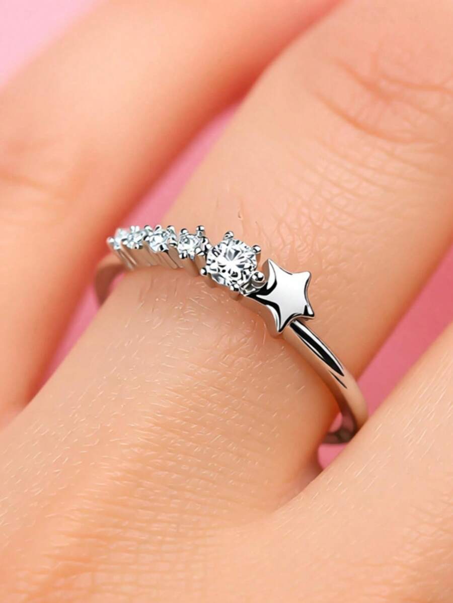 1pc Fashionable Luxury Elegant Versatile Commuter Geometric Round Five-Pointed Star Ring Inlaid With Synthetic Zirconia Unisex Ring Suitable For Daily Wear, Banquet, Party, Gift, Jewelry Accessory - Silver - View 1