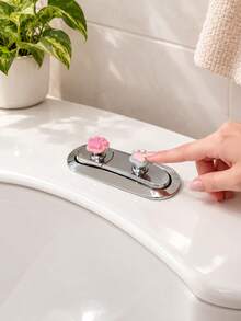 Cute Cat Paw Toilet Flush Button, Toilet Water Tank Press Decoration, Toilet Drain Handle, Stylish Bathroom Decoration, Suitable For Long Nails, Can Be Self Pasted, Practical Toilet Loading Button. - Silver Base - View 1