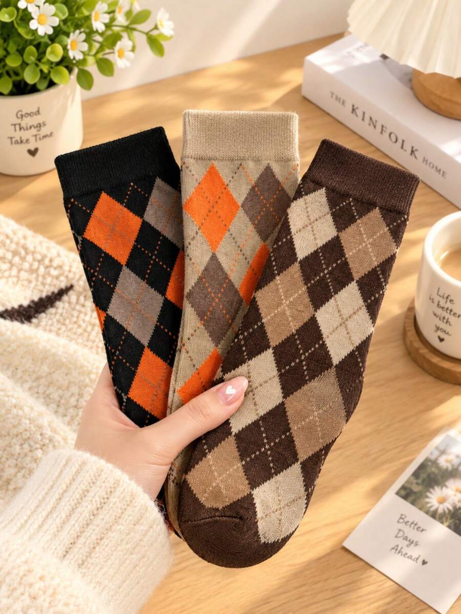 3 Pairs Girls' Mid-Calf Socks, School Style, Vintage Literary, Classic Argyle, Japanese Fashion, Versatile - Multicolor - View 1