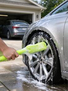 1pc Car Wheel Rim Cleaning Brush, Portable Car Wash Tool, Wheel Rim Dead Corner Cleaning, Flexible Cleaning Tool, Multi-Functional Wheel Rim Brush Suitable For Cars, Trucks, Motorcycles, Easy To Clean - A - View 5