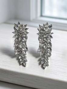 1 Pair Of Fashionable Personalities Long Style Temperament Earrings Suitable For Wedding Parties And Gift Giving - Silver - View 3