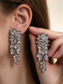 1 Pair Of Fashionable Personalities Long Style Temperament Earrings Suitable For Wedding Parties And Gift Giving - Silver - View 6