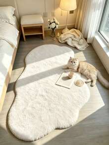 1pc White Polygon Cloud Soft Faux Rabbit Fur Rug, Soft Comfortable Fluffy Material, Living Room Rug, Bedroom Rug, Entryway Rug, Kitchen Rug, Bathroom Rug, Gaming Room Rug, Study Rug, Dressing Room Rug, Thick Rug, Autumn/Winter Rug, Fur Rug, Thick Rug - Multicolor - View 5